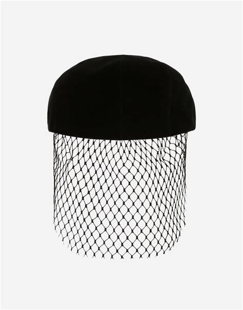 gorra dolce gabbana negra|Gorra inglesa de terciopelo con velete .